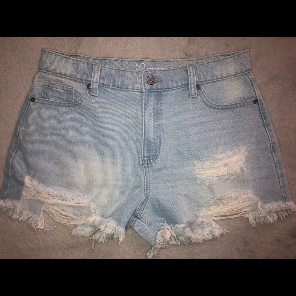 NOBO size 9 high rise shorts